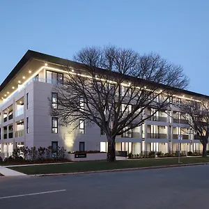 https://knightsbridge-canberra.hotels-canberra.com