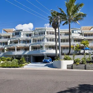 https://sundancer-holiday-apartments.hotelssunshinecoast.net